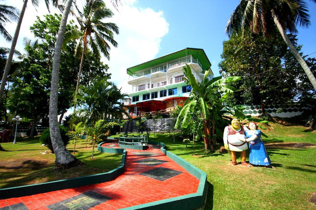 Delma Mount View Hotel แคนดี้ ภายนอก รูปภาพ